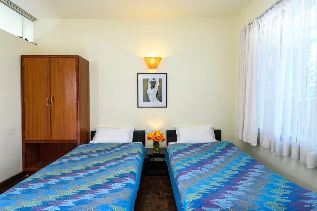 Dondrub Guest House Катманду Екстериор снимка