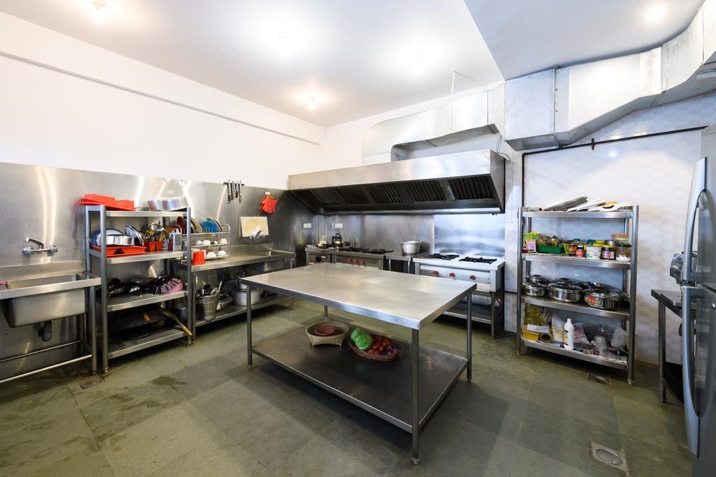 Dondrub Guest House Катманду Екстериор снимка